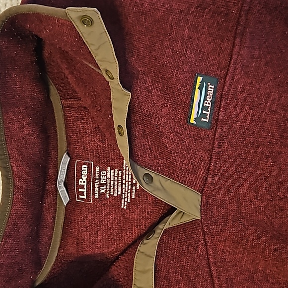 L.L Bean Sweater - Picture 2 of 3